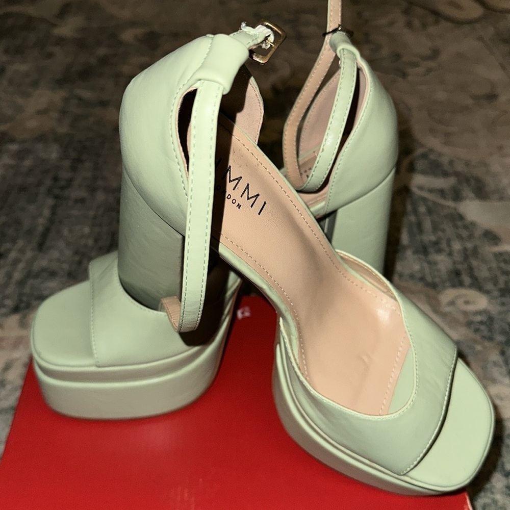 Simmi shoes